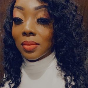 Meet your Posher, Jazzi